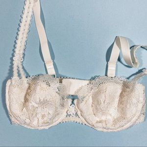 Maison Lejaby Paris Lace Underwire Bra Size 34C